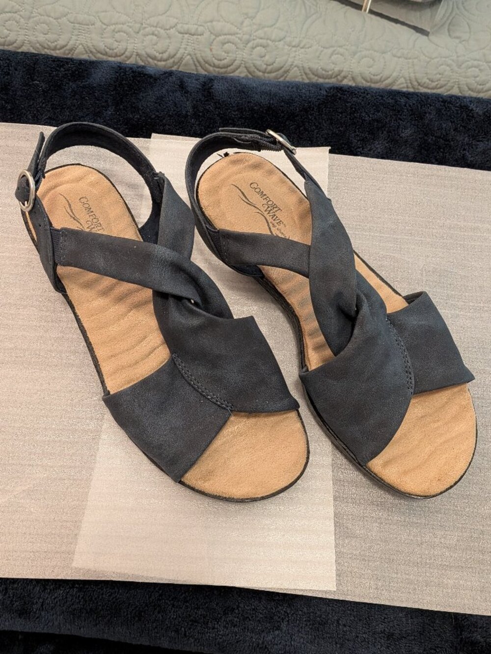 Easy Street Women's Slingback Comfort Wave Sandals